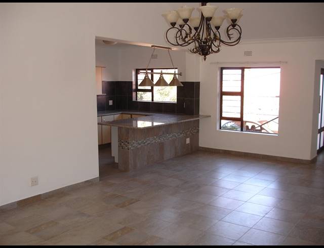 3 BEDROOM HOUSE SOLD IN MENLO PARK
